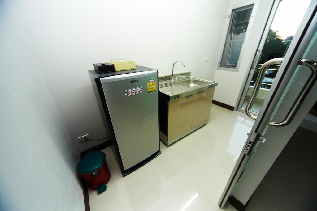 Central Place Serviced Apartment Chonburi Ngoại thất bức ảnh